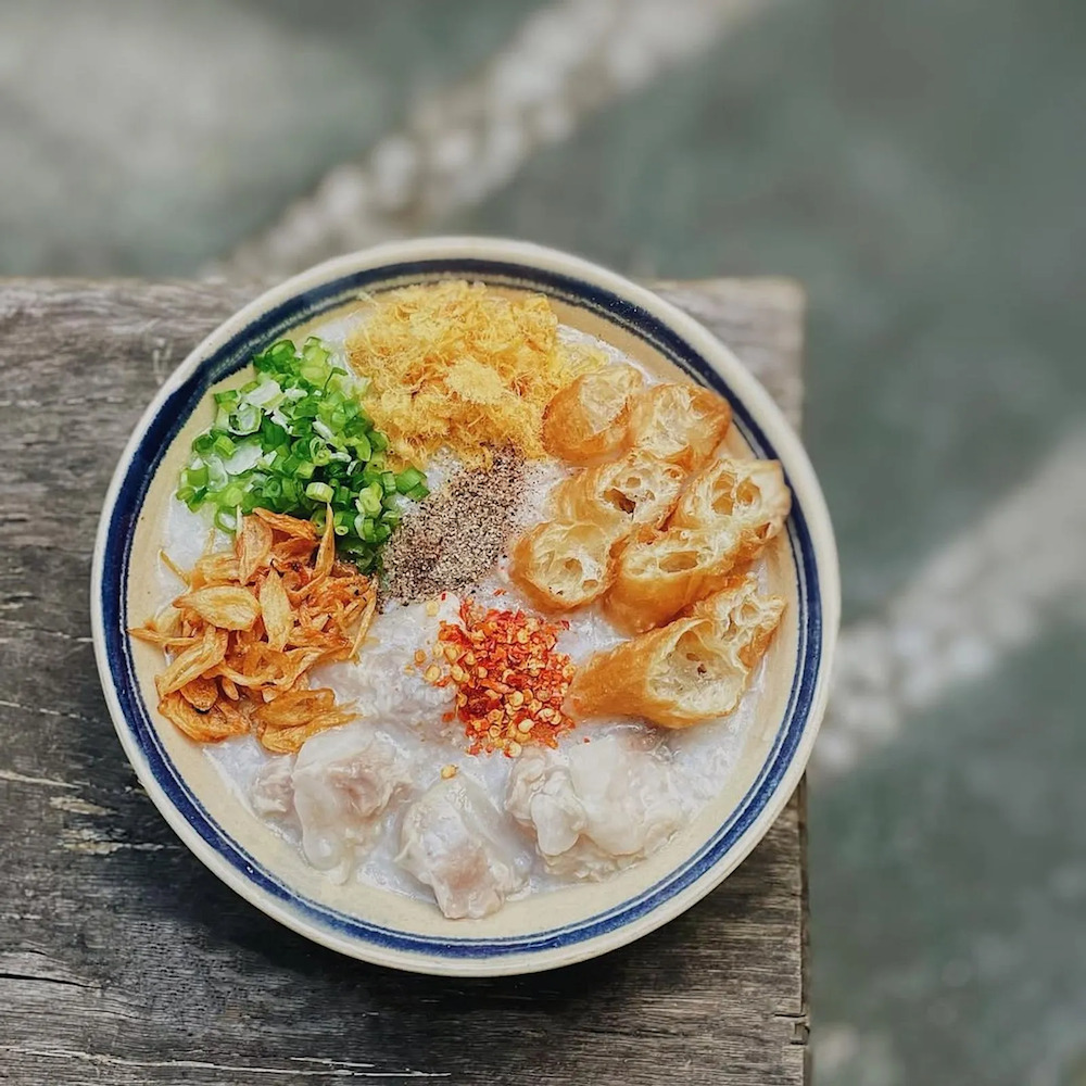 am thuc sai gon chao nong
