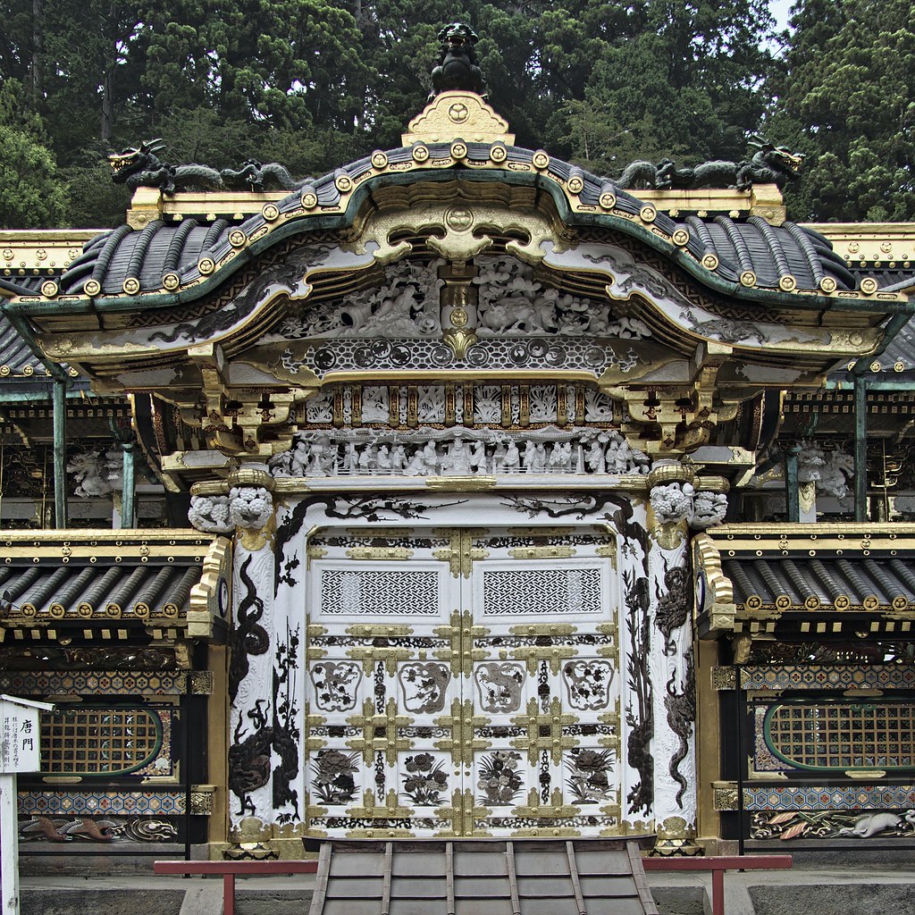 den nhat ban Nikko Toshogu Yomeimon duong minh mon Tokugawa Ieyasu