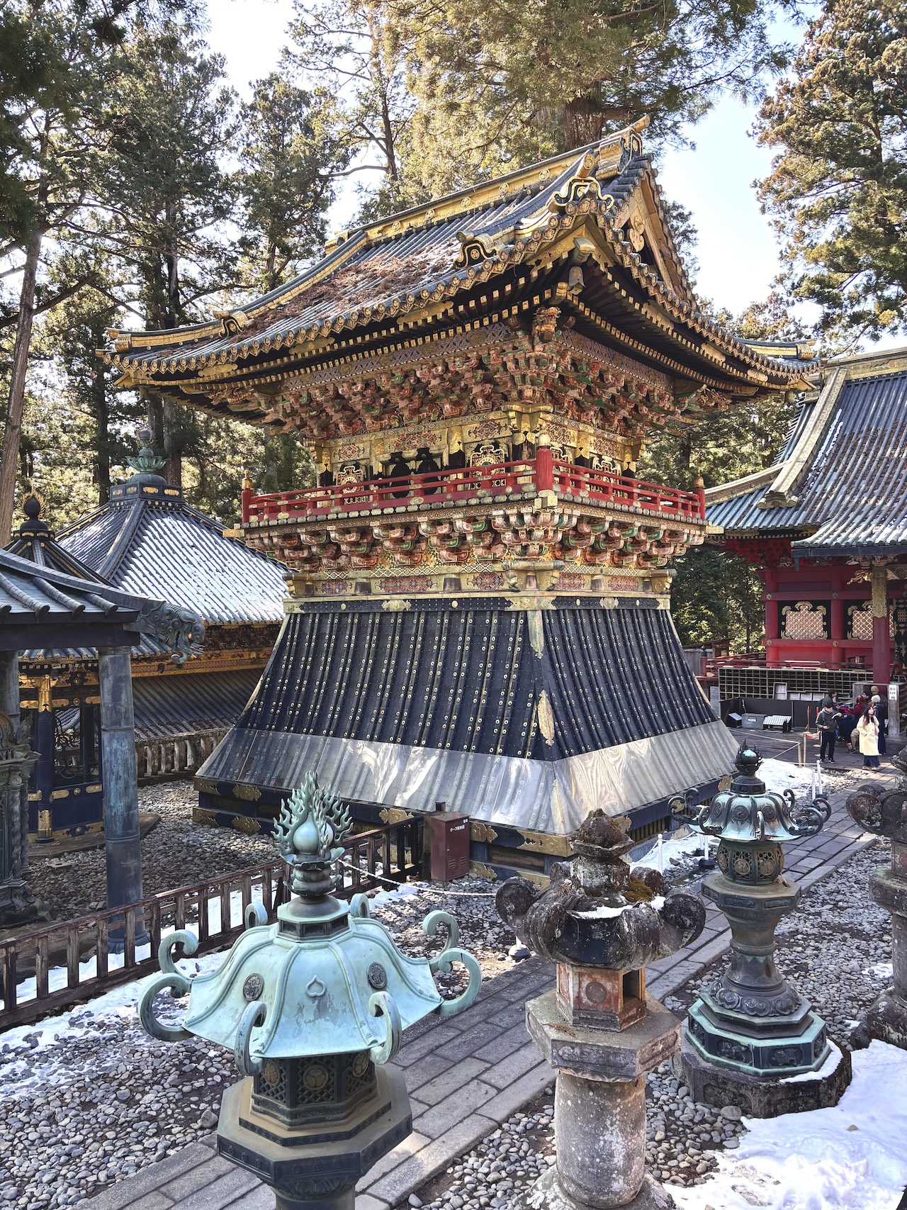 Nikko Toshogu Yomeimon duong minh mon Tokugawa Ieyasu