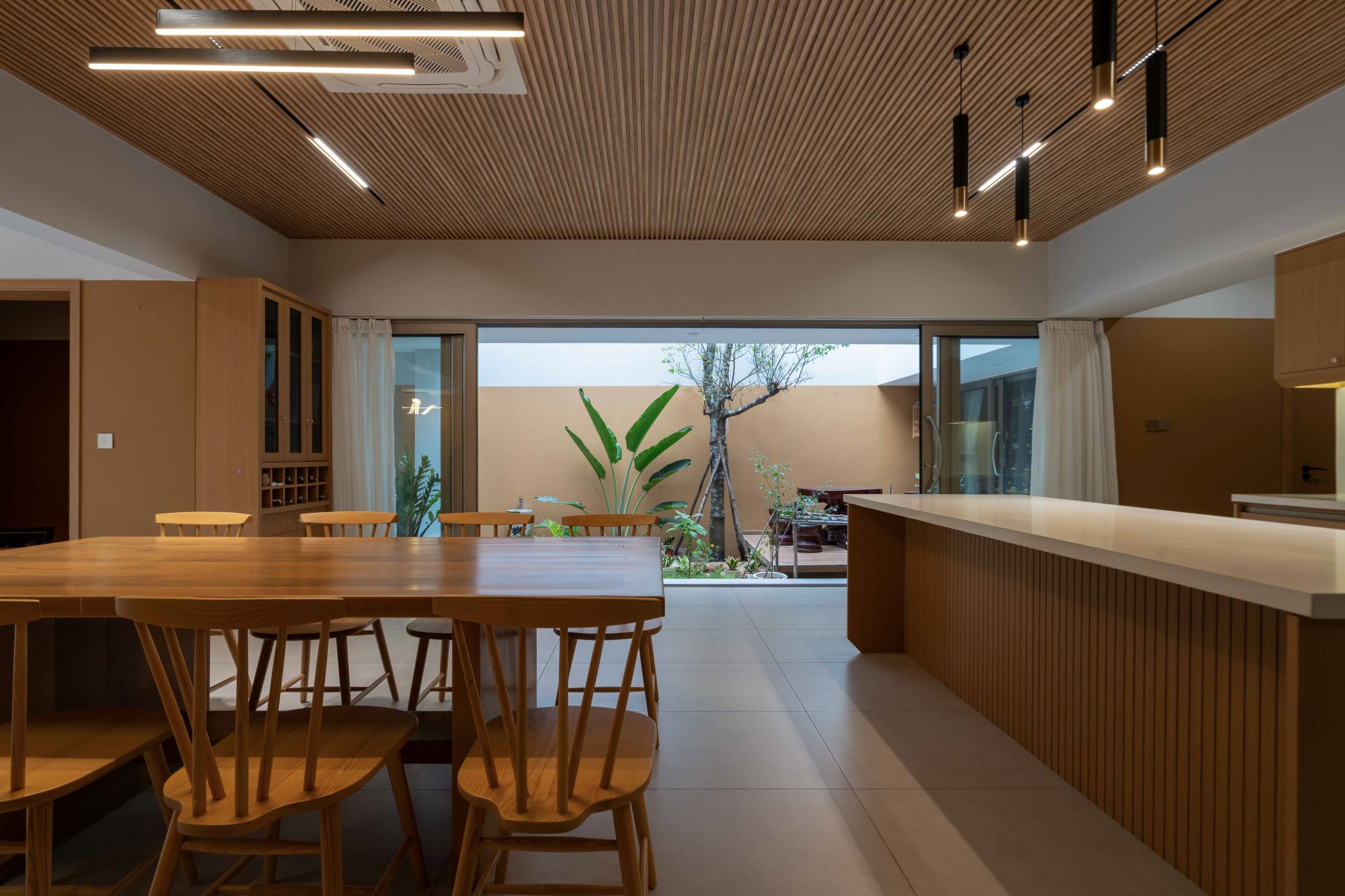 villa hoa xuan naqi partners nha bep