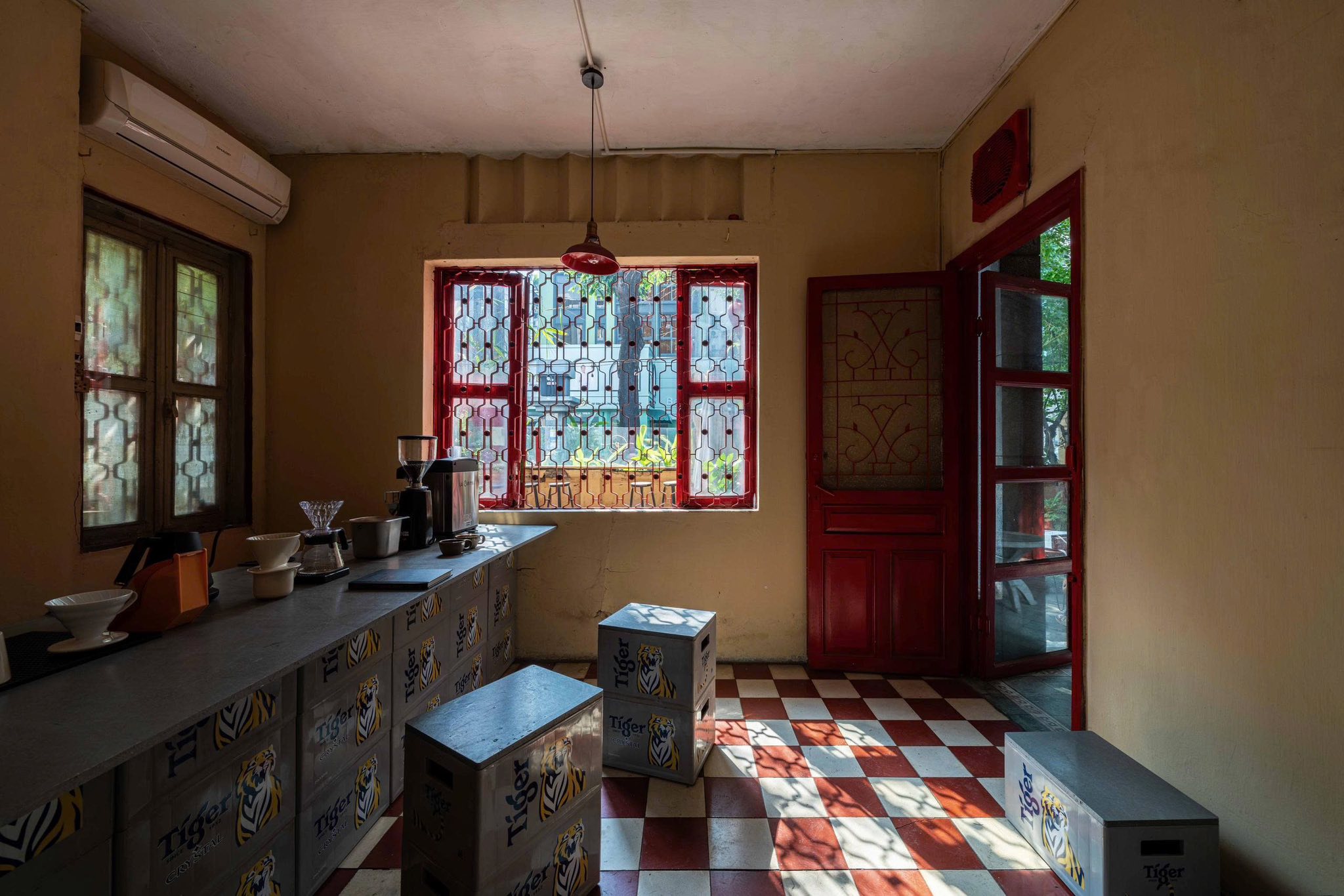 quan cafe standard coffee std design consultant 