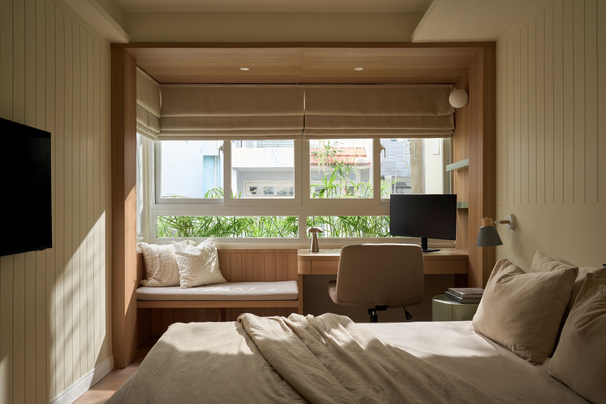 nha pho thanh thai vietline interior toi gian khong gian nho phong ngu ban lam viec