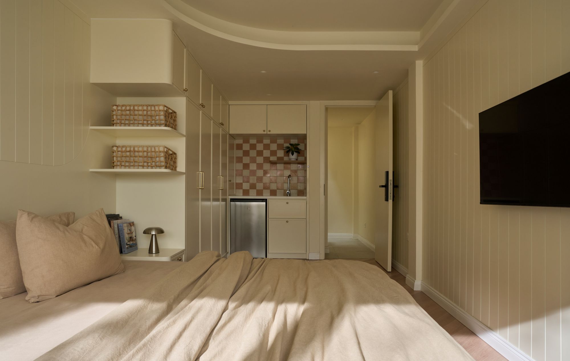 nha pho thanh thai vietline interior toi gian khong gian nho noi that phong ngu