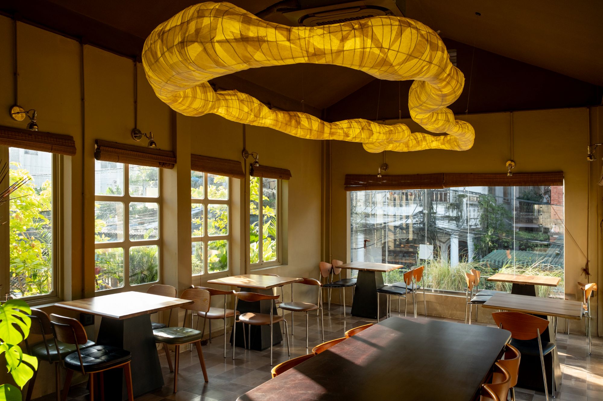 quan cafe laph heritage hue cai tao nha co limdim house studio