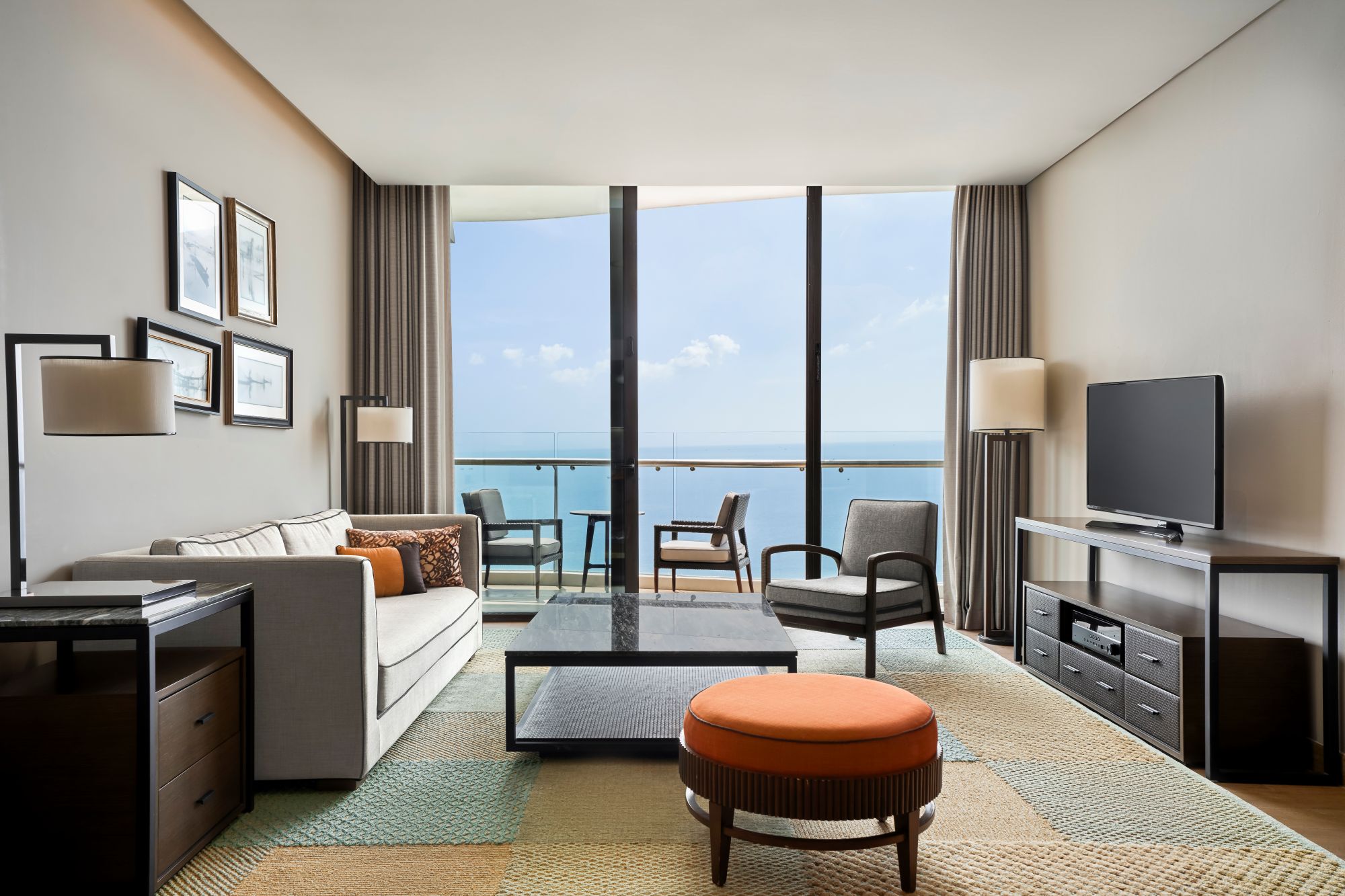 InterContinental Phu Quoc khach san noi that phong khach