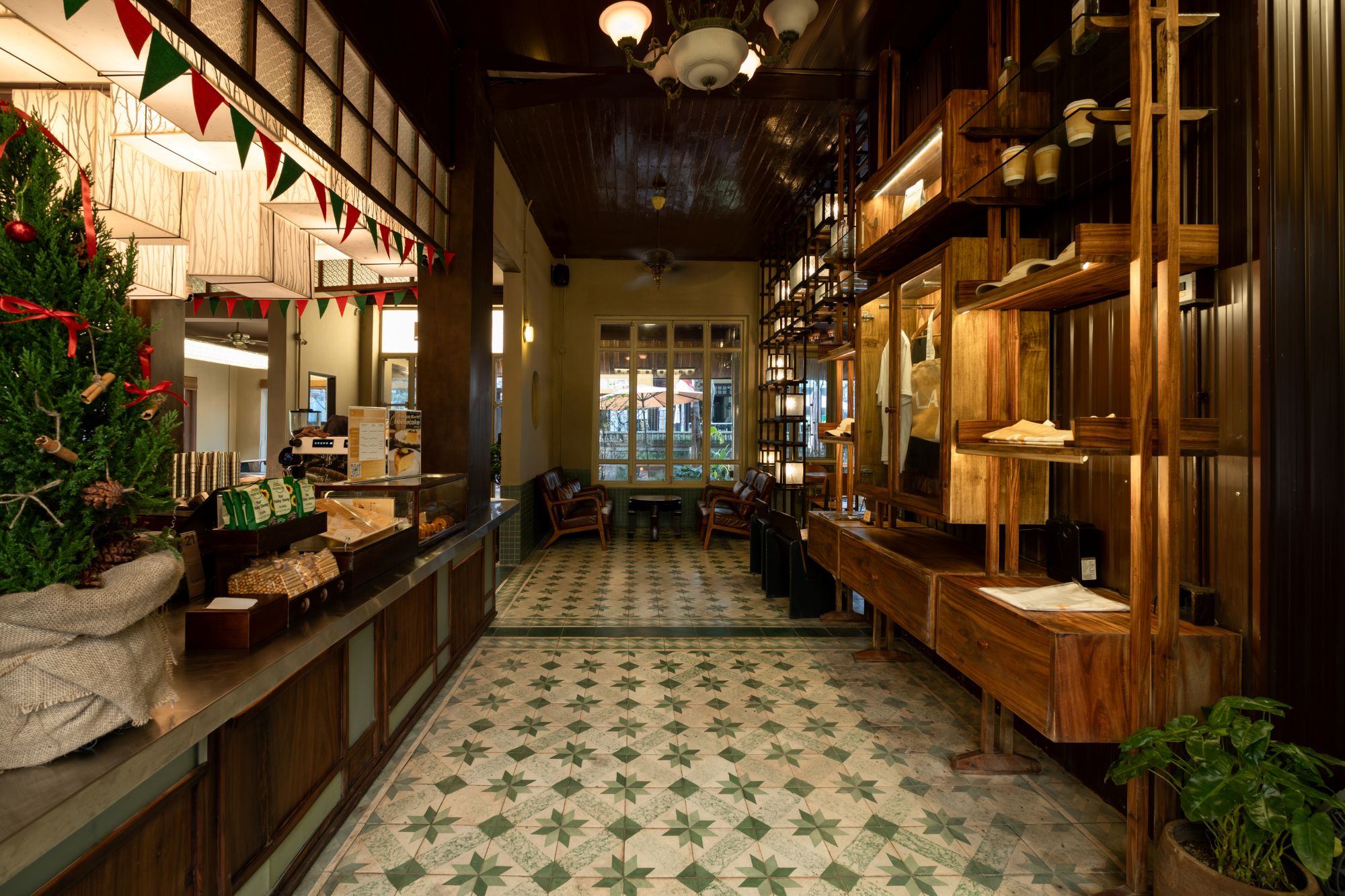 quan cafe laph heritage hue cai tao nha co limdim house studio
