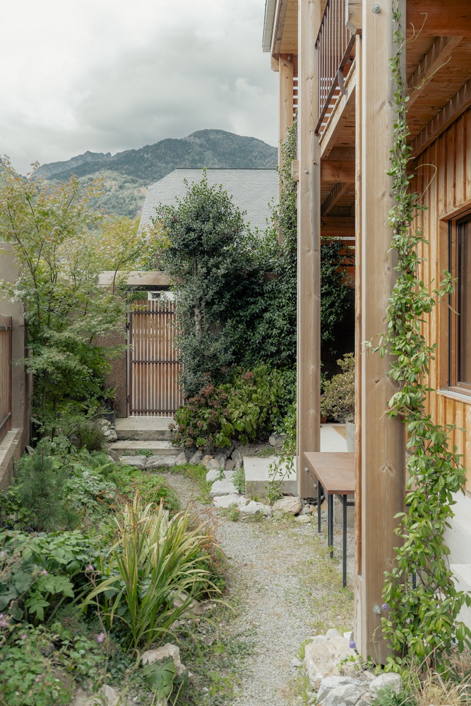 Laruns Pyrenees Mesnil Architectures