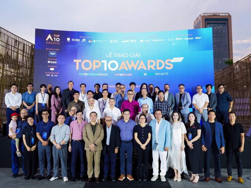 Lễ vinh danh Top 10 Awards 2025 trong không gian Pavilion Dong buồm