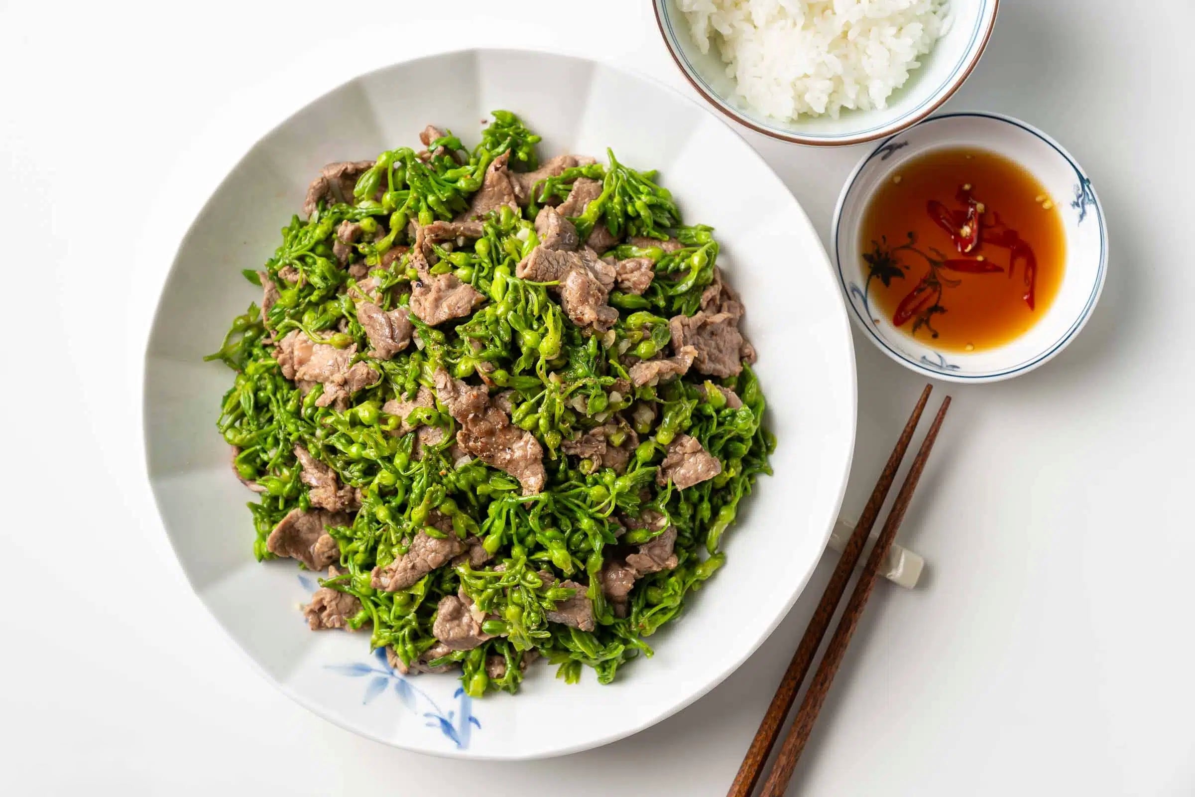am thuc mien tay bong thien ly xao thit bo